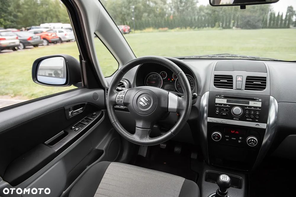 Suzuki SX4 1.6 VVT 4x4 Limited - 17
