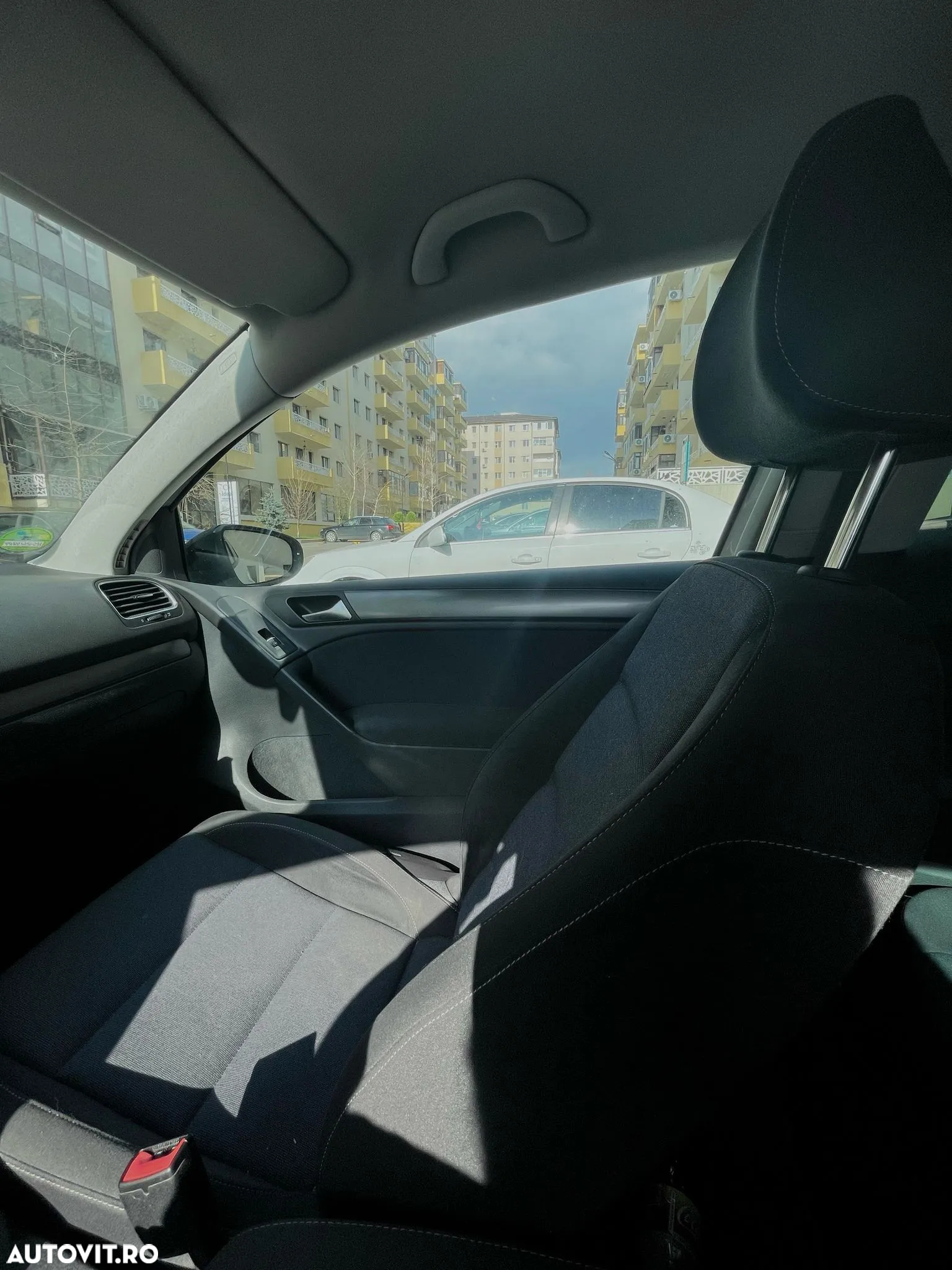 Volkswagen Golf - 9