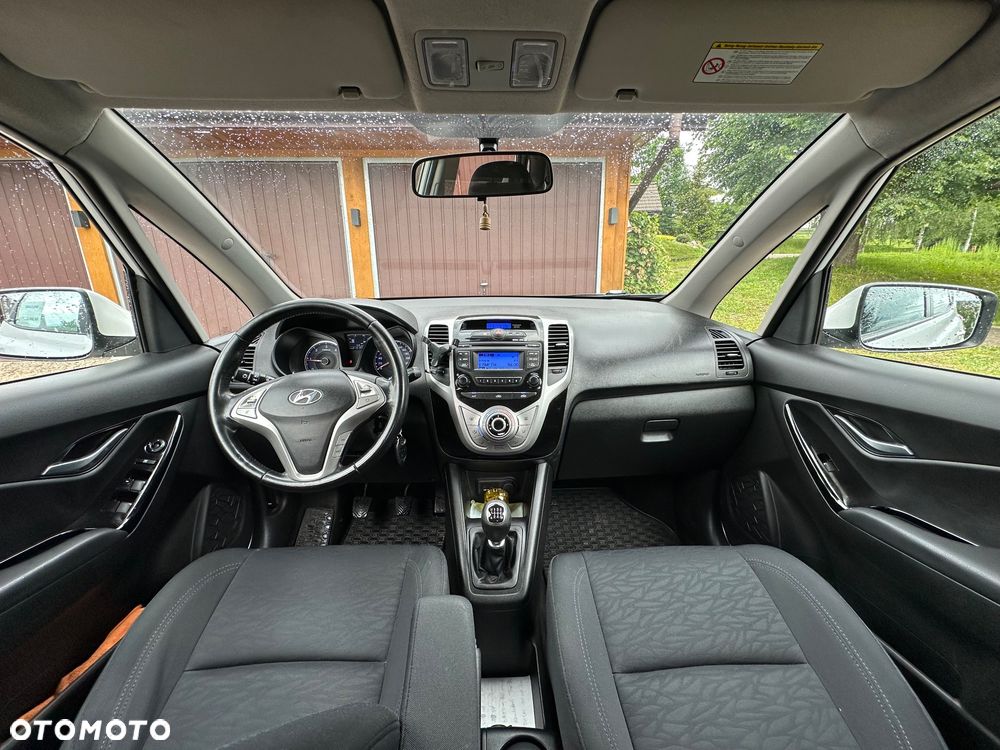 Hyundai ix20 - 10