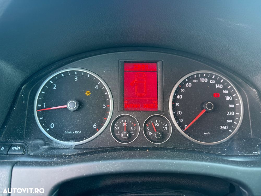 Volkswagen Tiguan 2.0 TDI DPF BMT Trend&Fun - 7