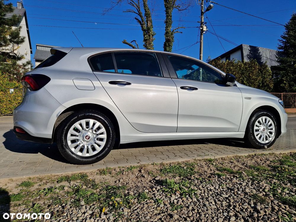 Fiat Tipo 1.4 T-Jet 16v Easy - 9