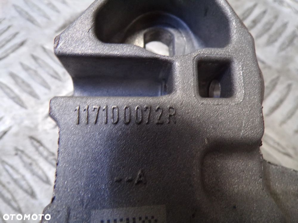 ŁAPA ALTERNATORA DACIA DUSTER II 1.5 BLUE DCI 117100072R - 2