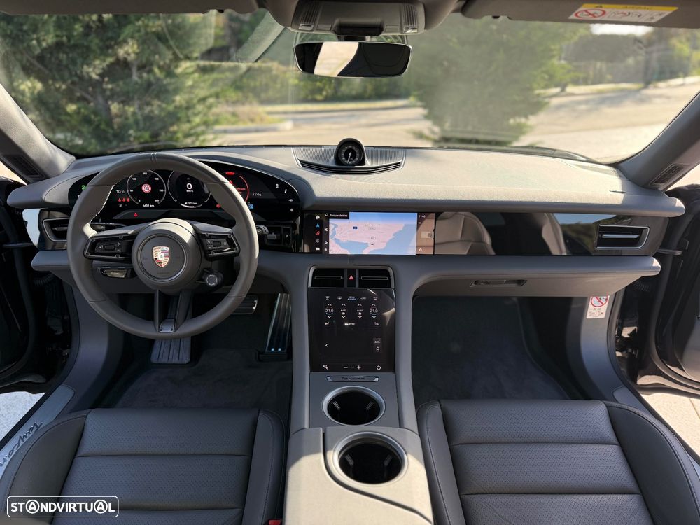 Porsche Taycan Sport Turismo bateria Performance Plus - 12
