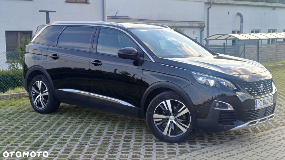 Peugeot 5008 2020 photo 3