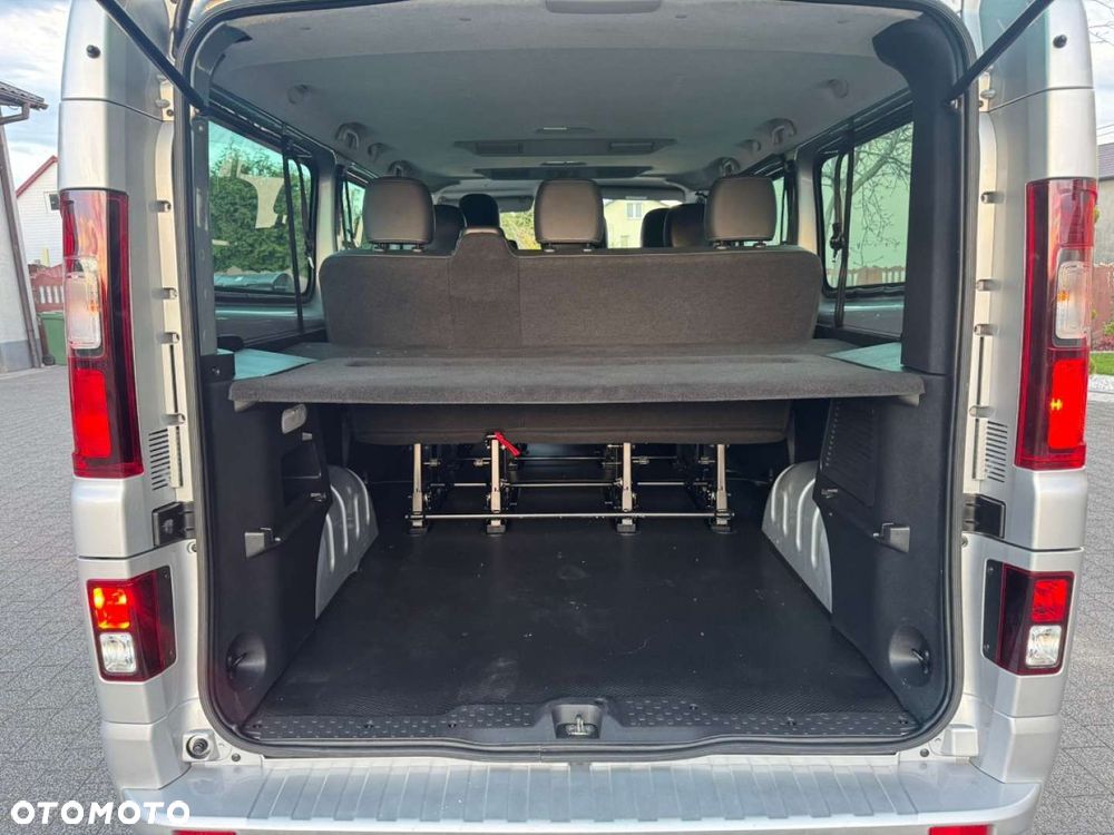 Opel Vivaro - 30