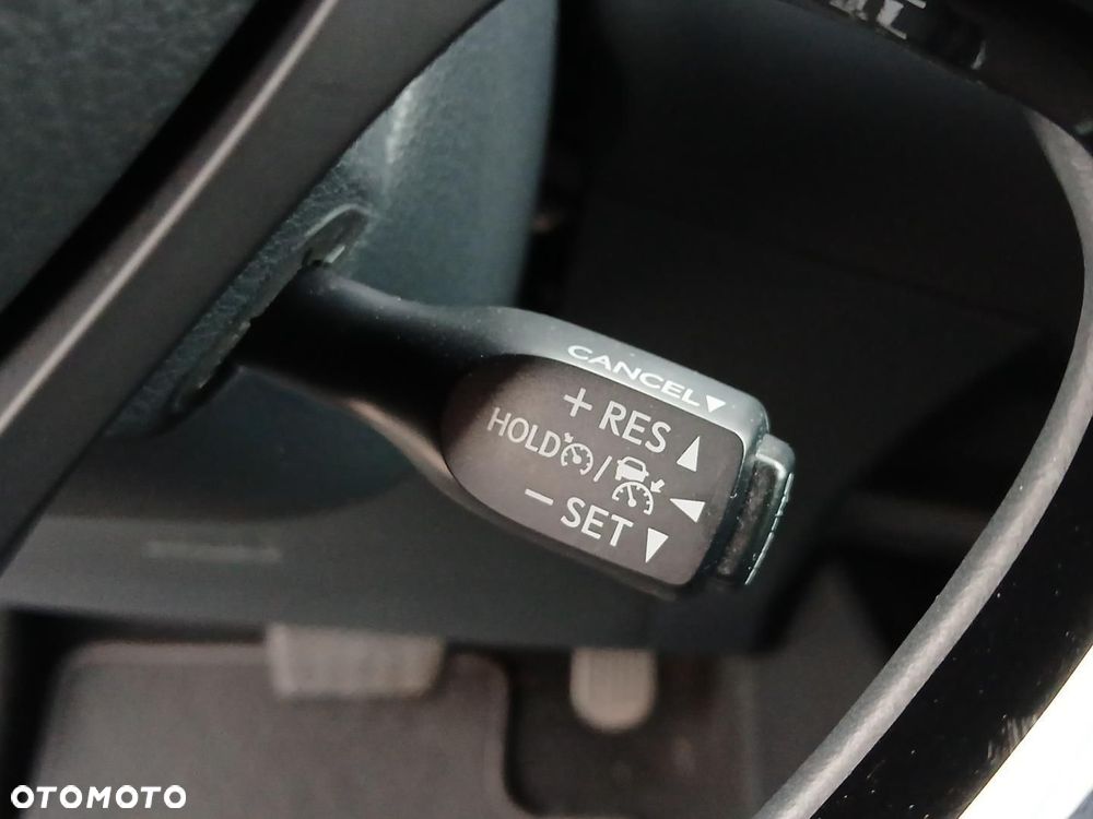 Toyota C-HR 2.0 Hybrid Executive - 27