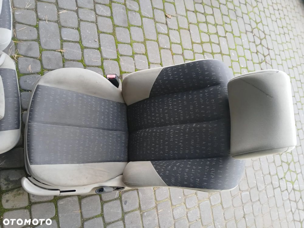 Renault Scenic 2 II fotel przód przedni prawy lewy - 6
