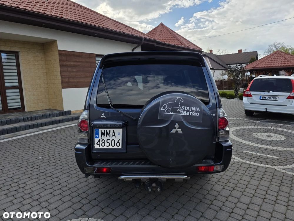 Mitsubishi Pajero 3.2 DID Instyle DAKAR - 29