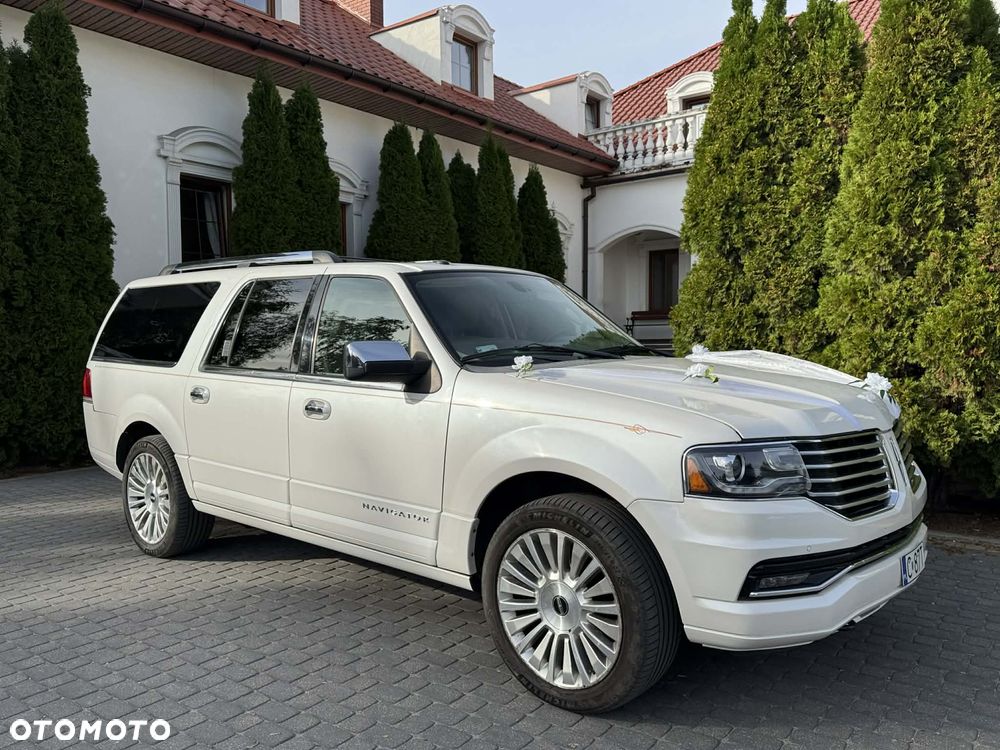 Lincoln Navigator - 1