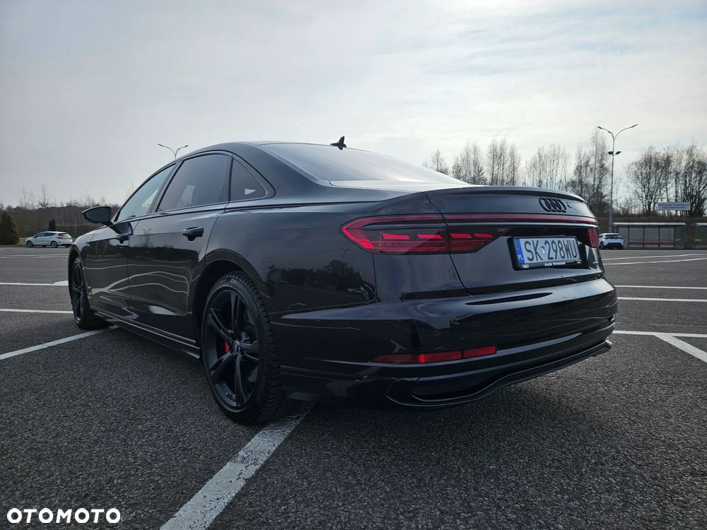 Audi A8 - 35