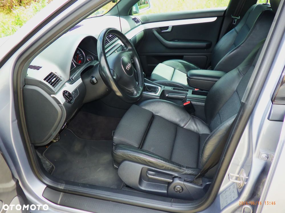 Audi A4 Avant 2.5 TDI - 15