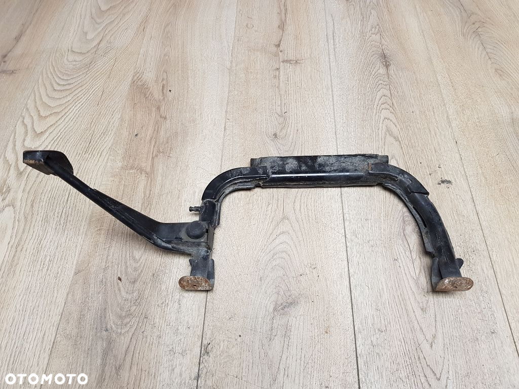 Stopka centralna Sym GTS 250 - 7