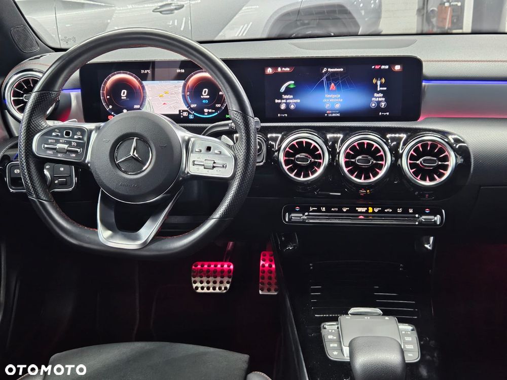Mercedes-Benz CLA 250 e 8G-DCT Edition AMG Line - 12