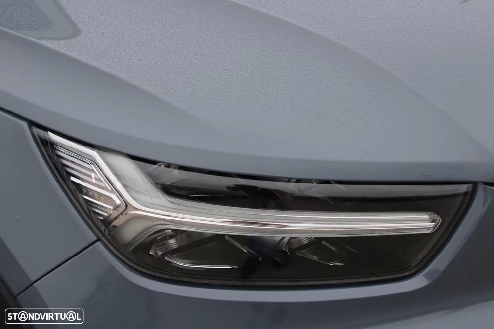 Volvo XC 40 2.0 D3 Momentum Geartronic - 10