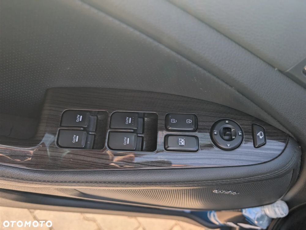 Kia Optima 1.7 CRDi M - 9