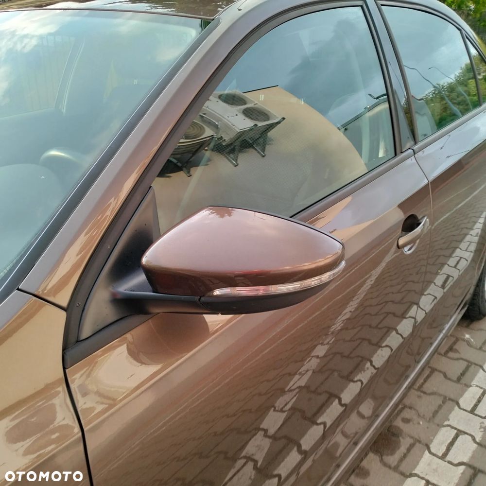 Volkswagen Jetta 1.2 TSI Comfortline - 20