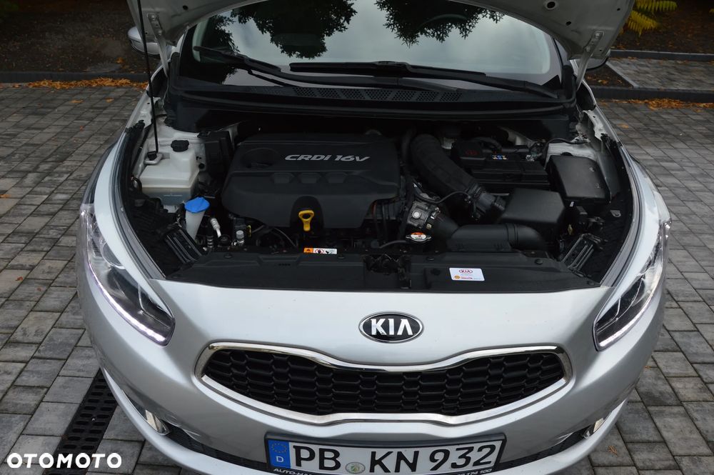 Kia Ceed - 39