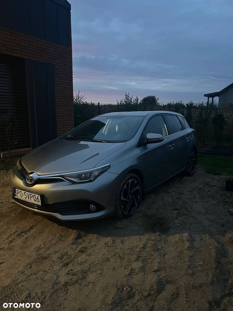 Toyota Auris - 25