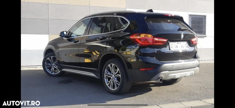 BMW X1 sDrive18d Aut. Sport Line - 2