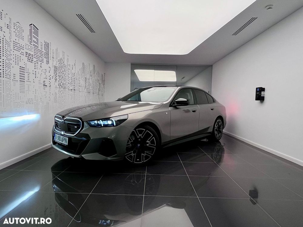 BMW i5 - 1