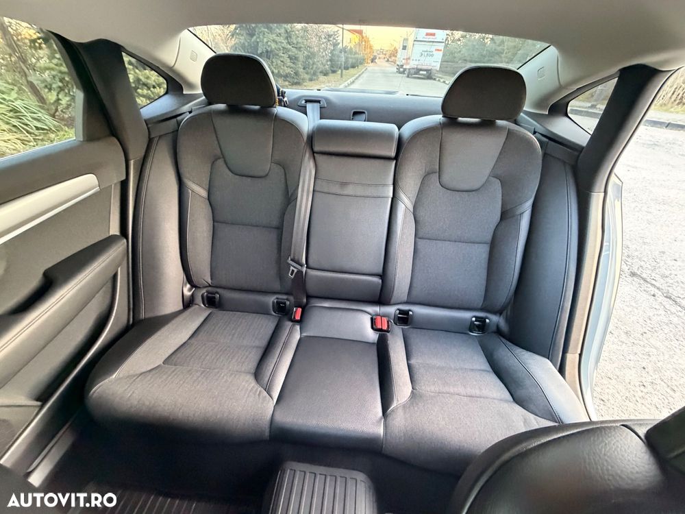 Volvo S90 D4 Geartronic Momentum - 14