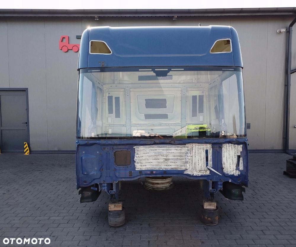 KABINA GOŁA SCANIA R NTG - 1