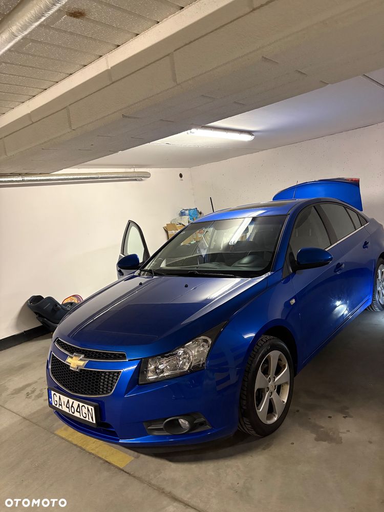 Chevrolet Cruze 1.8 LT - 3