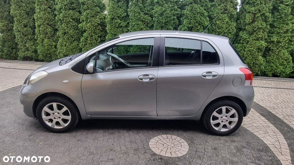 Toyota Yaris - 3