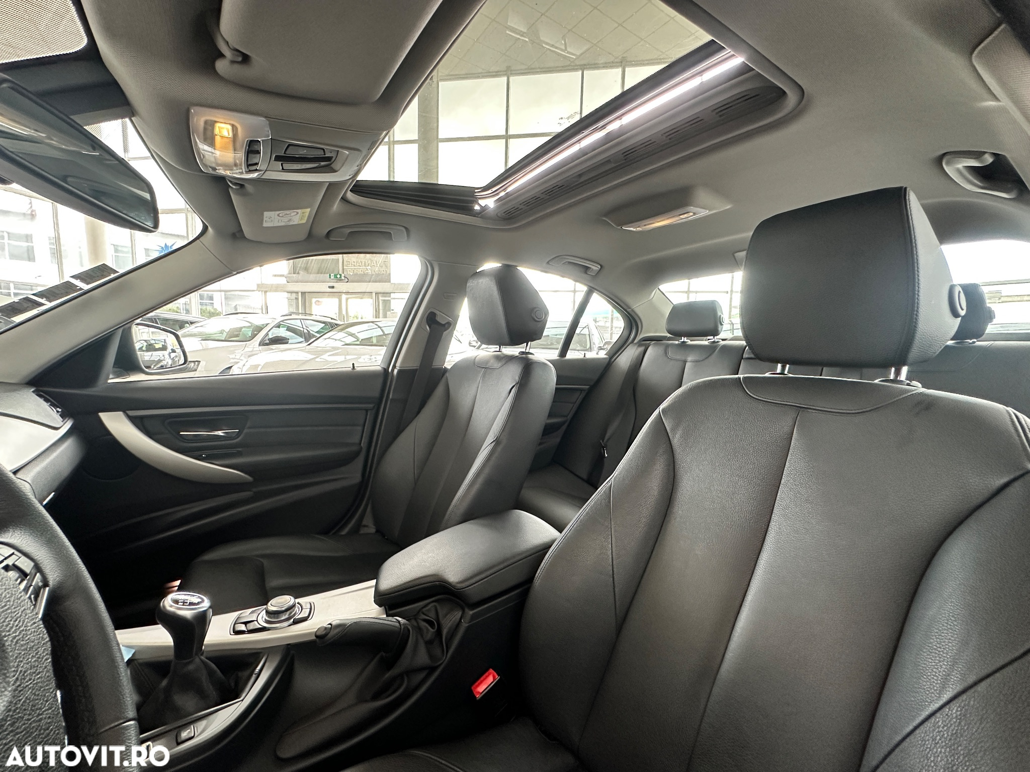 BMW Seria 3 320d - 3