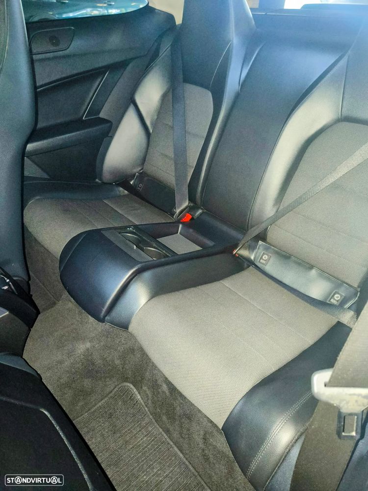 Mercedes-Benz C 250 - 6