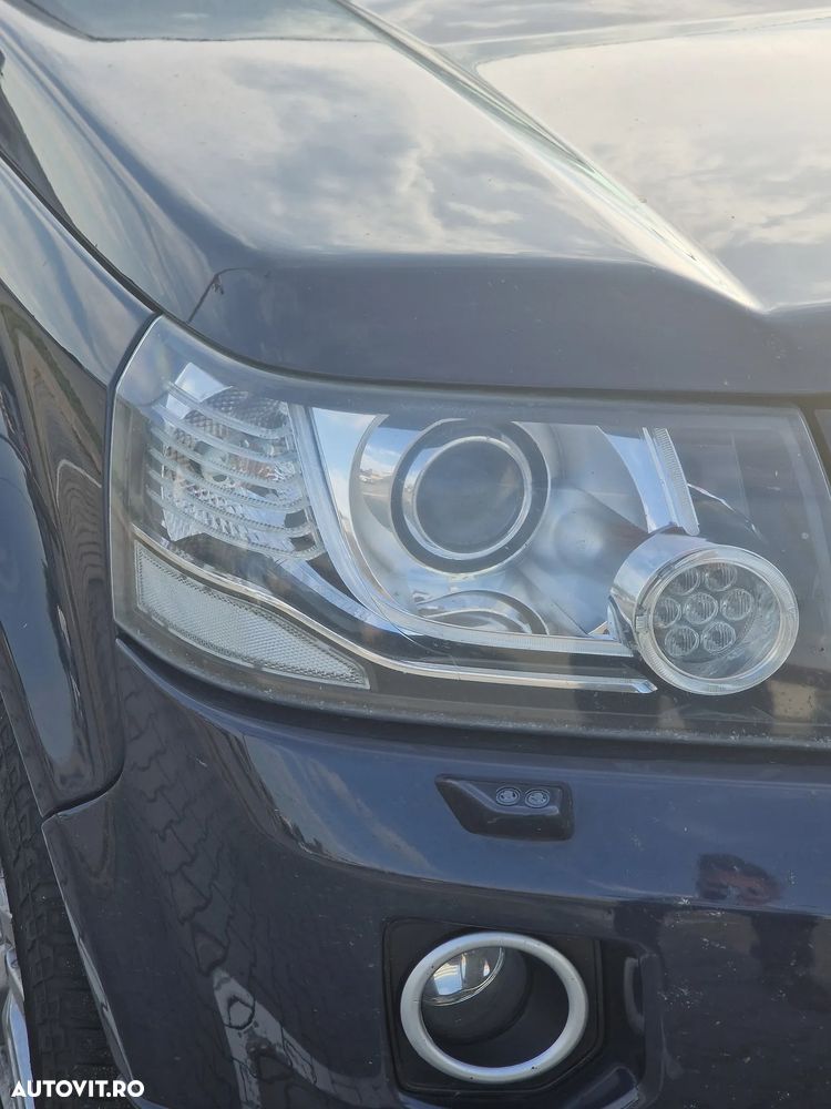 Land Rover Freelander 2.2 SD4 SE - 12