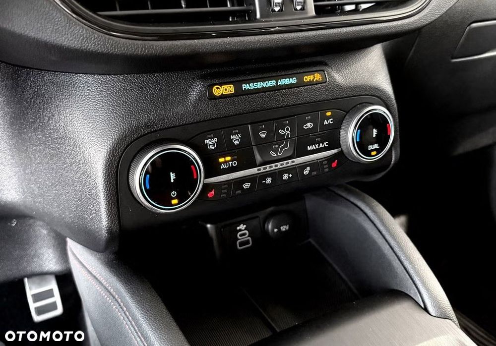 Ford Kuga 2.5P PHEV FWD ST-Line - 25