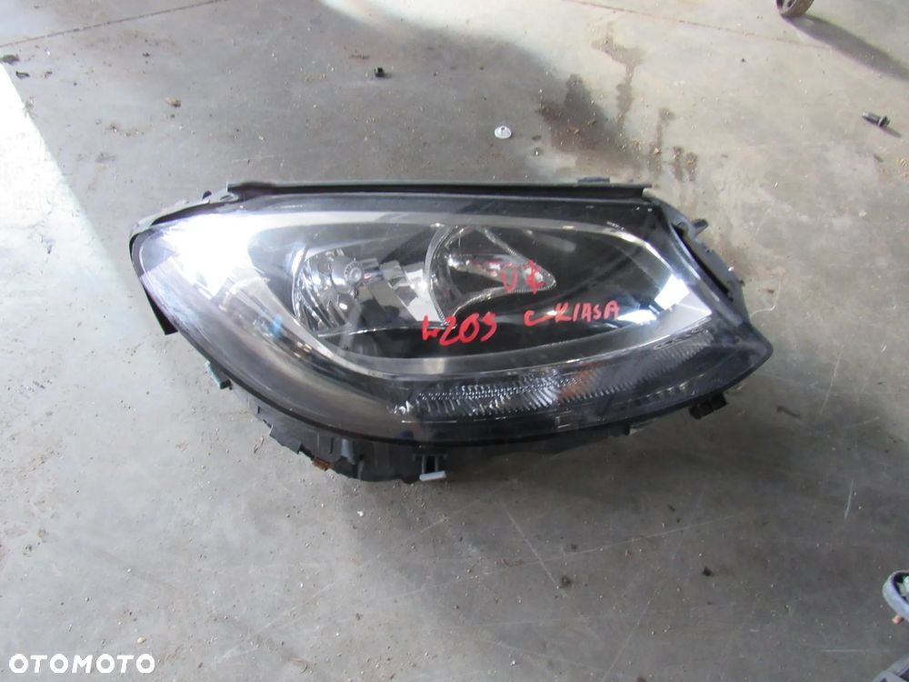 mercedes w205 c klasa przednia lewa prawa lampa uk - 7