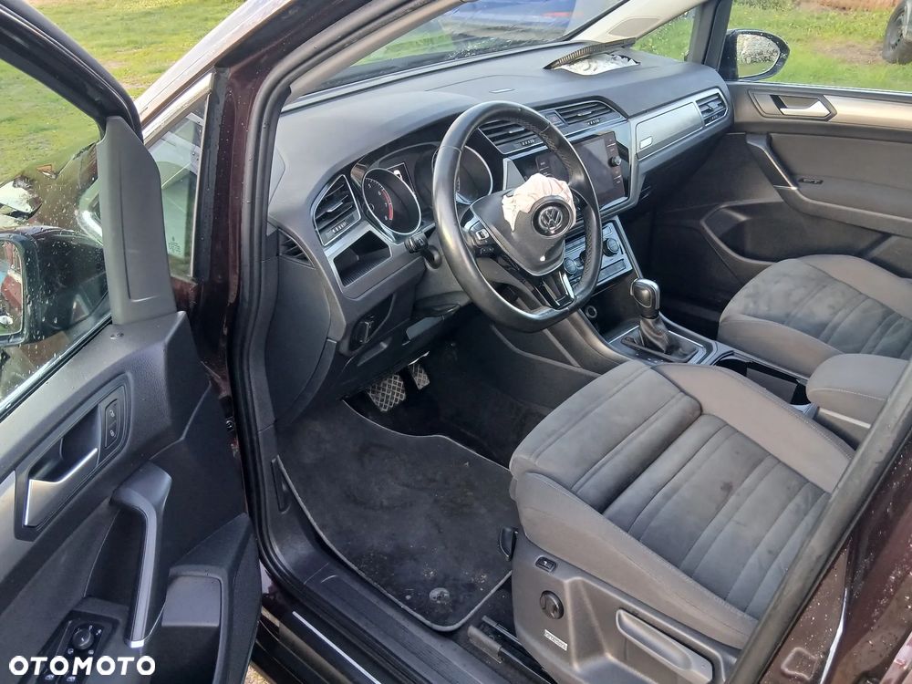 Volkswagen Touran 1.5 TSI ACT OPF DSG Highline - 9