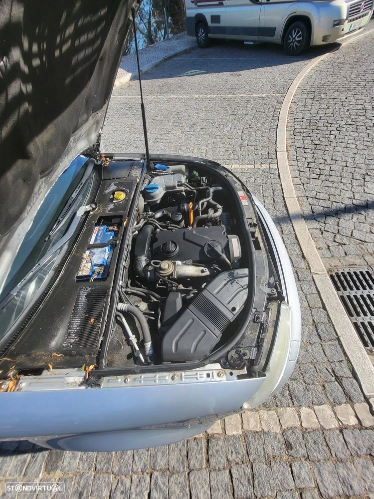 Audi A4 Avant 1.9 TDI quattro - 12