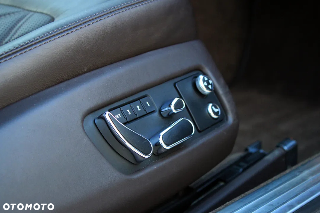 Bentley Continental GT V8 - 18