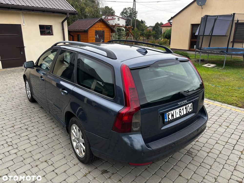 Volvo V50 2.0D - 22