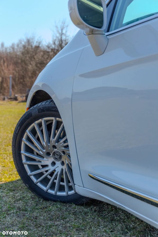 Chrysler Pacifica - 11