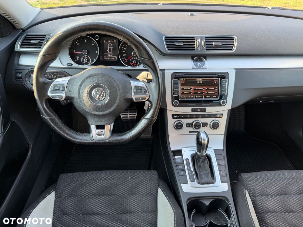 Volkswagen Passat 2.0 TDI DSG BlueMotion Technology Highline - 19