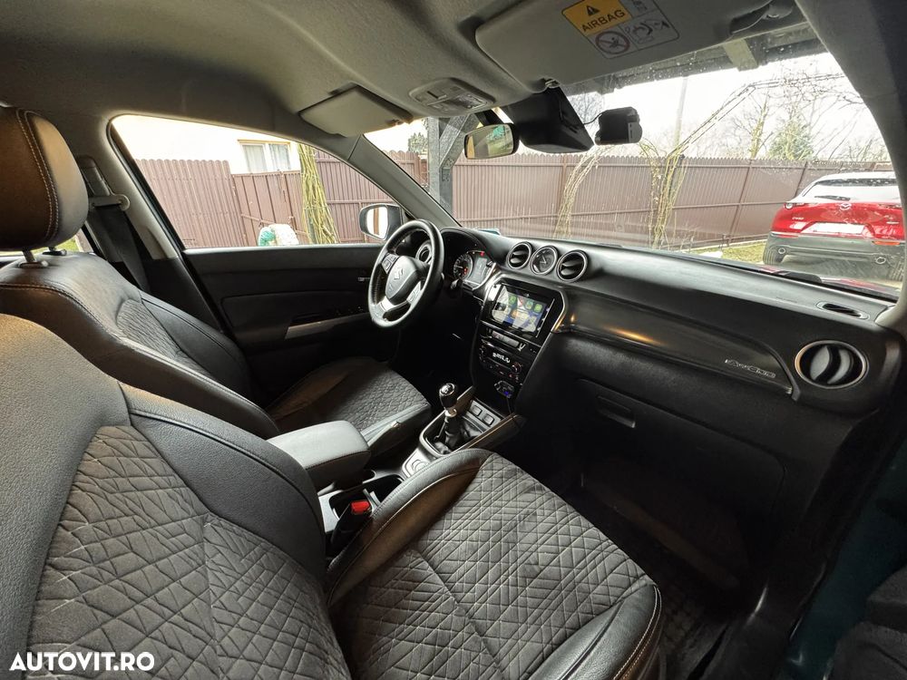 Suzuki Vitara 1.4 Boosterjet AllGrip MHEV Spirit - 10