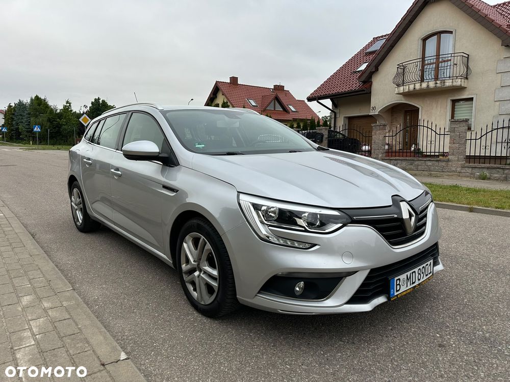 Renault Megane ENERGY TCe 100 LIFE - 4