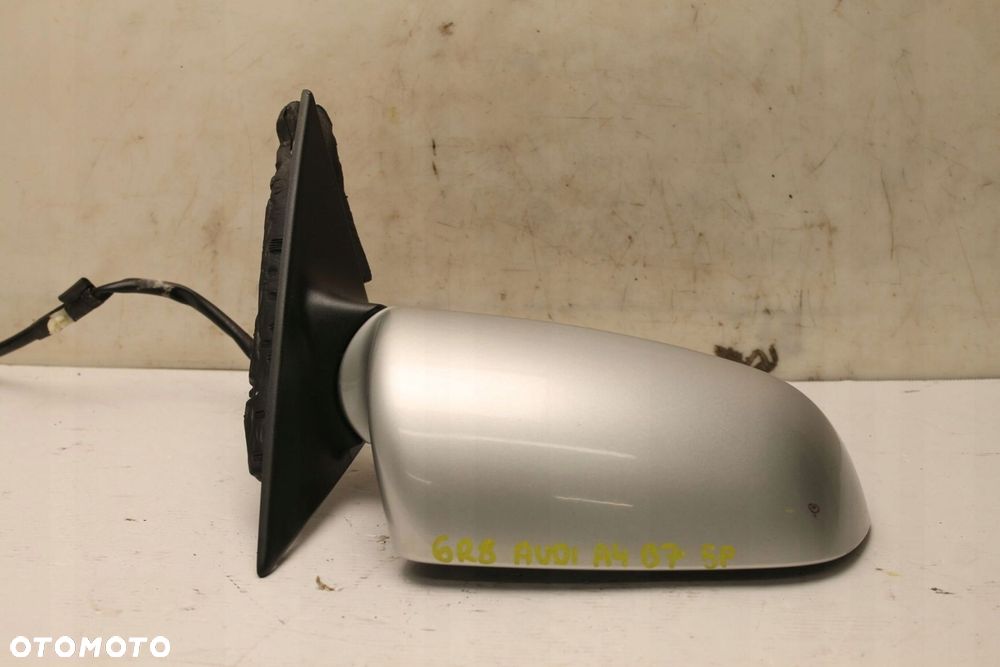 AUDI A4 B7 04R- LUSTERKO PRAWE 5 PINÓW LY7W - 3