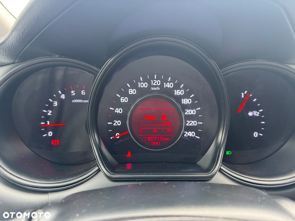 Kia Ceed 1.4 CRDi M - 11