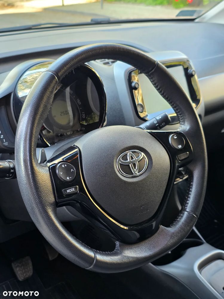 Toyota Aygo - 14
