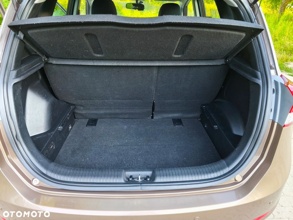 Hyundai ix20 1.4 Comfort - 15
