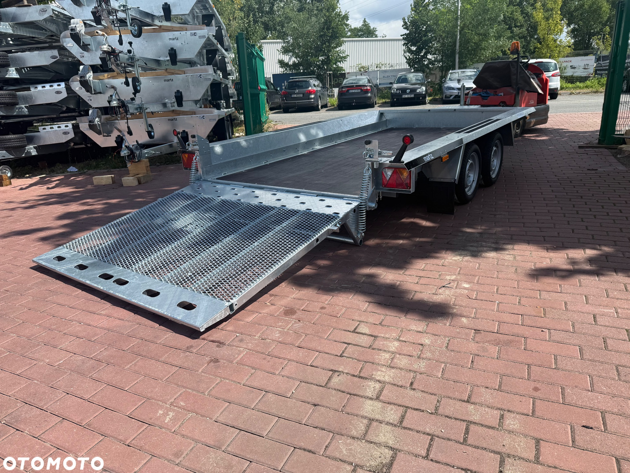 Martz Przyczepa do przewozu sprzętu budowlanego Martz Bau 3 350/2 350x160 3000kg 2 osie pod koparke koparka walec MOTOMUS od ręki - 9