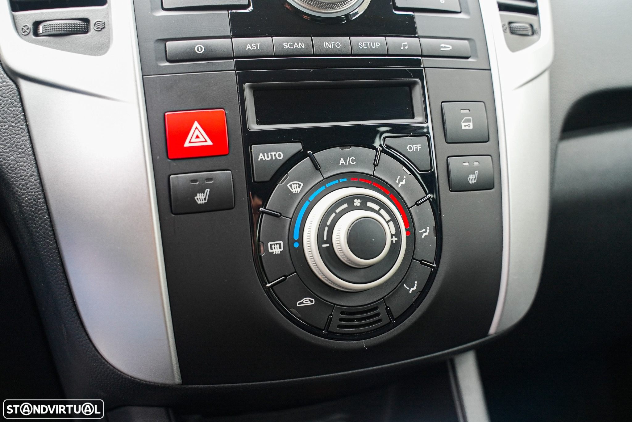 Kia Venga 1.6 CVVT Auto Fifa World Cup Edition - 32