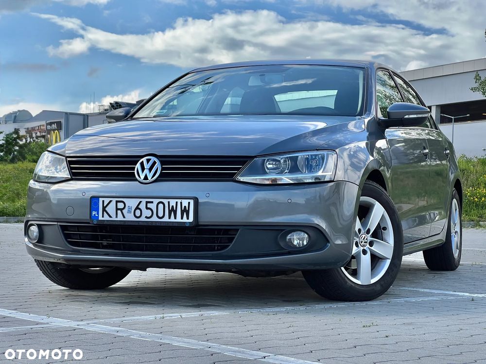 Volkswagen Jetta 1.2 TSI Trendline - 3