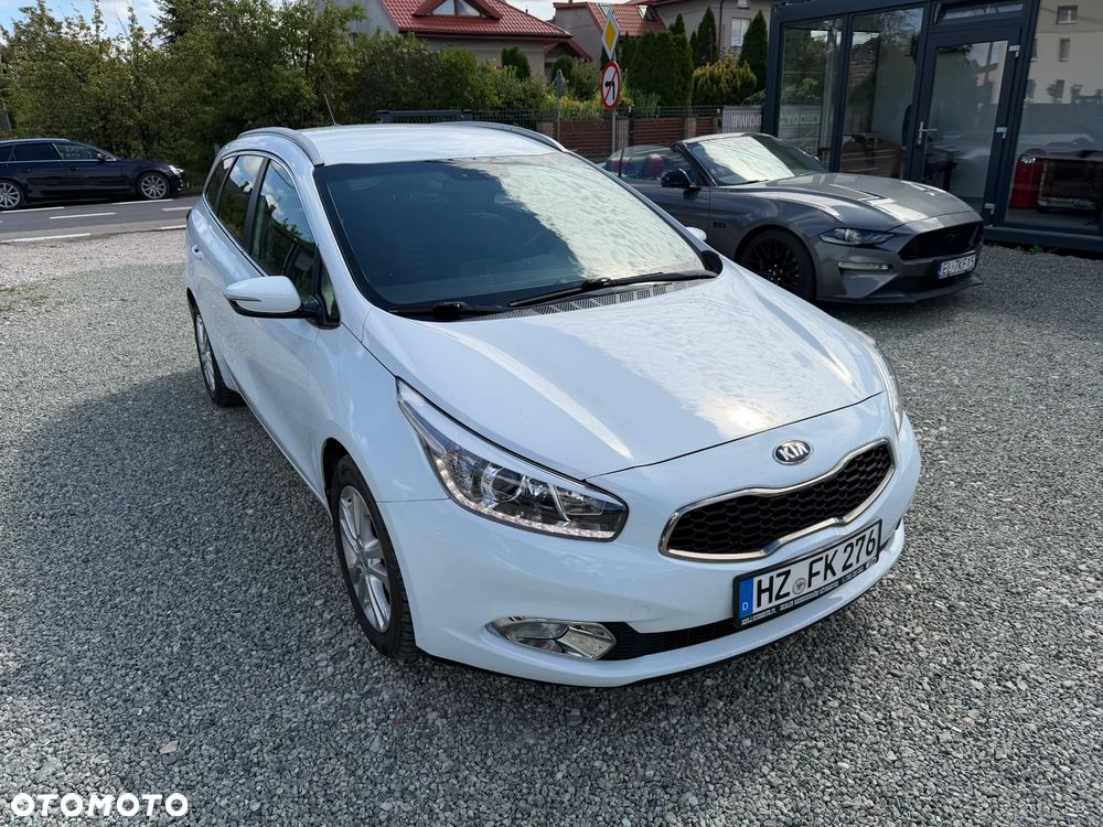 Kia Ceed 1.6 CRDi Smart - 18