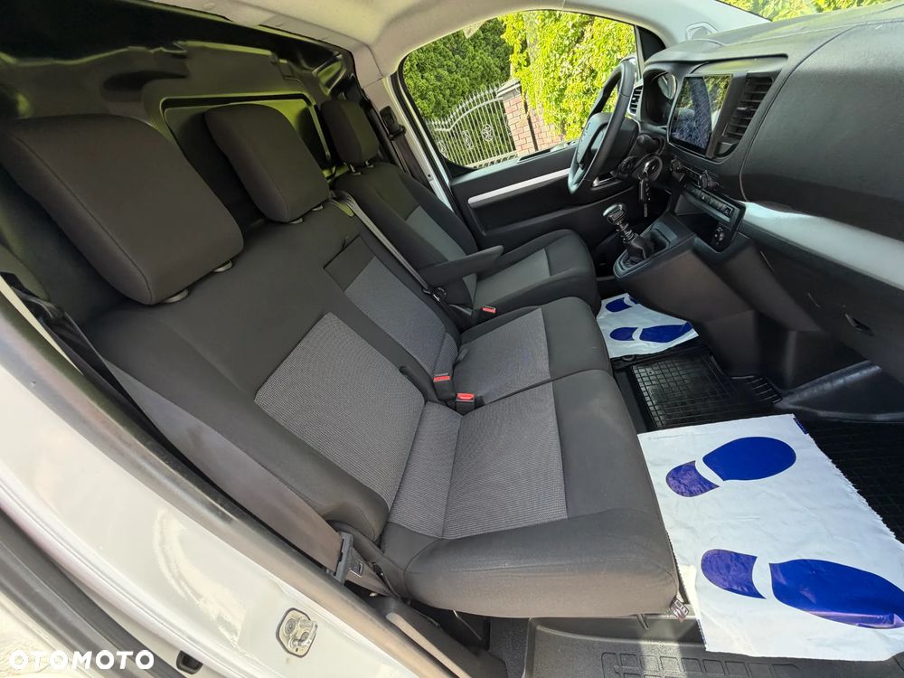 Opel VIVARO - 13